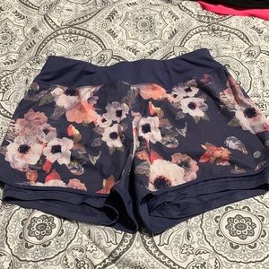 Apana athletic shorts